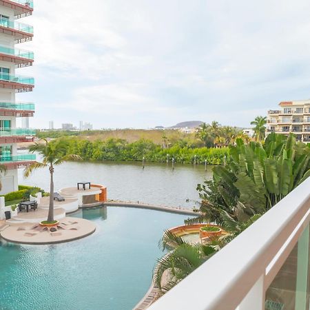 Condominio Con Una Bonita Vista Del Puerto Deportivo De G P S Rentas Mazatlán Kültér fotó