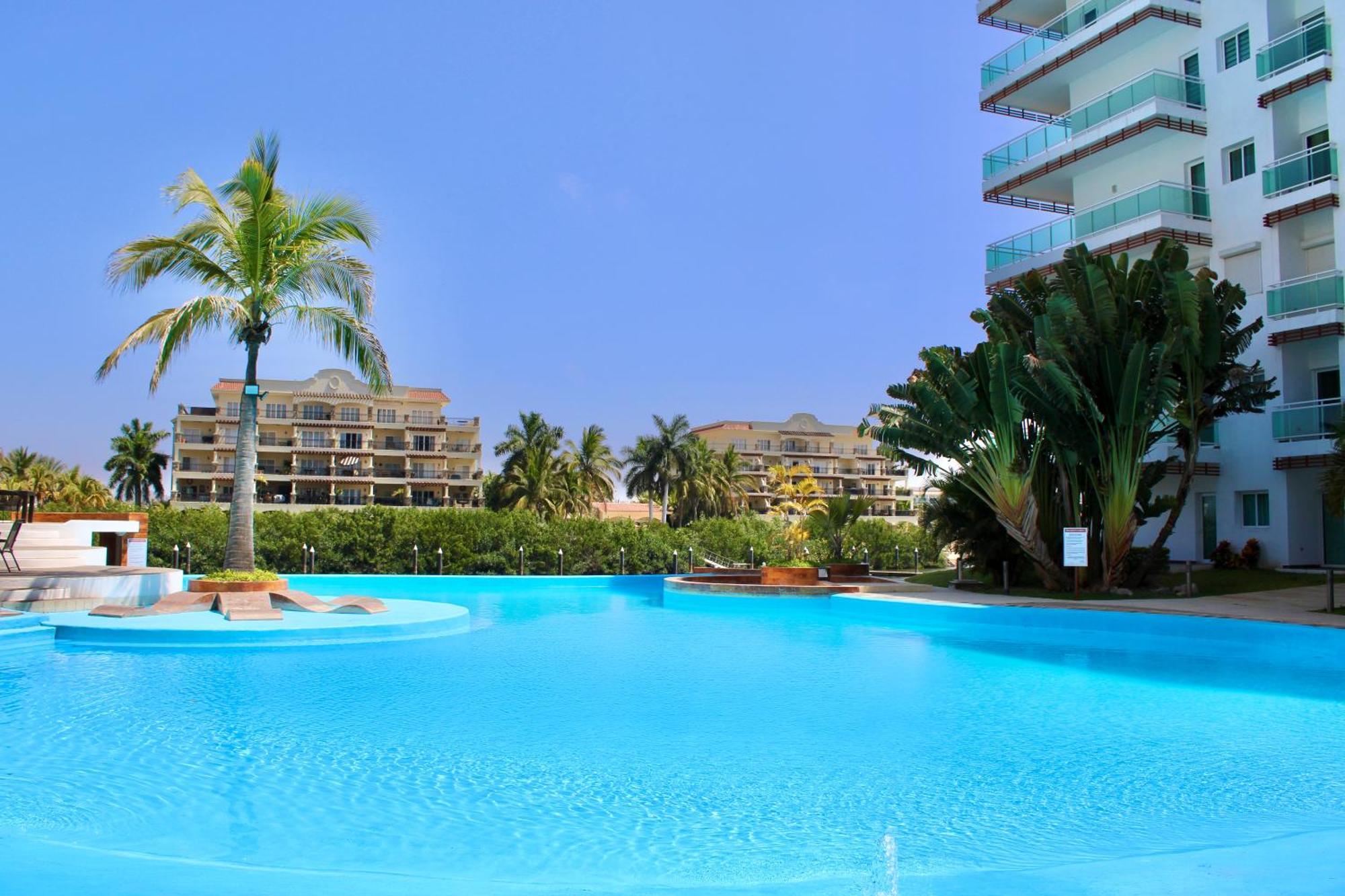 Condominio Con Una Bonita Vista Del Puerto Deportivo De G P S Rentas Mazatlán Kültér fotó